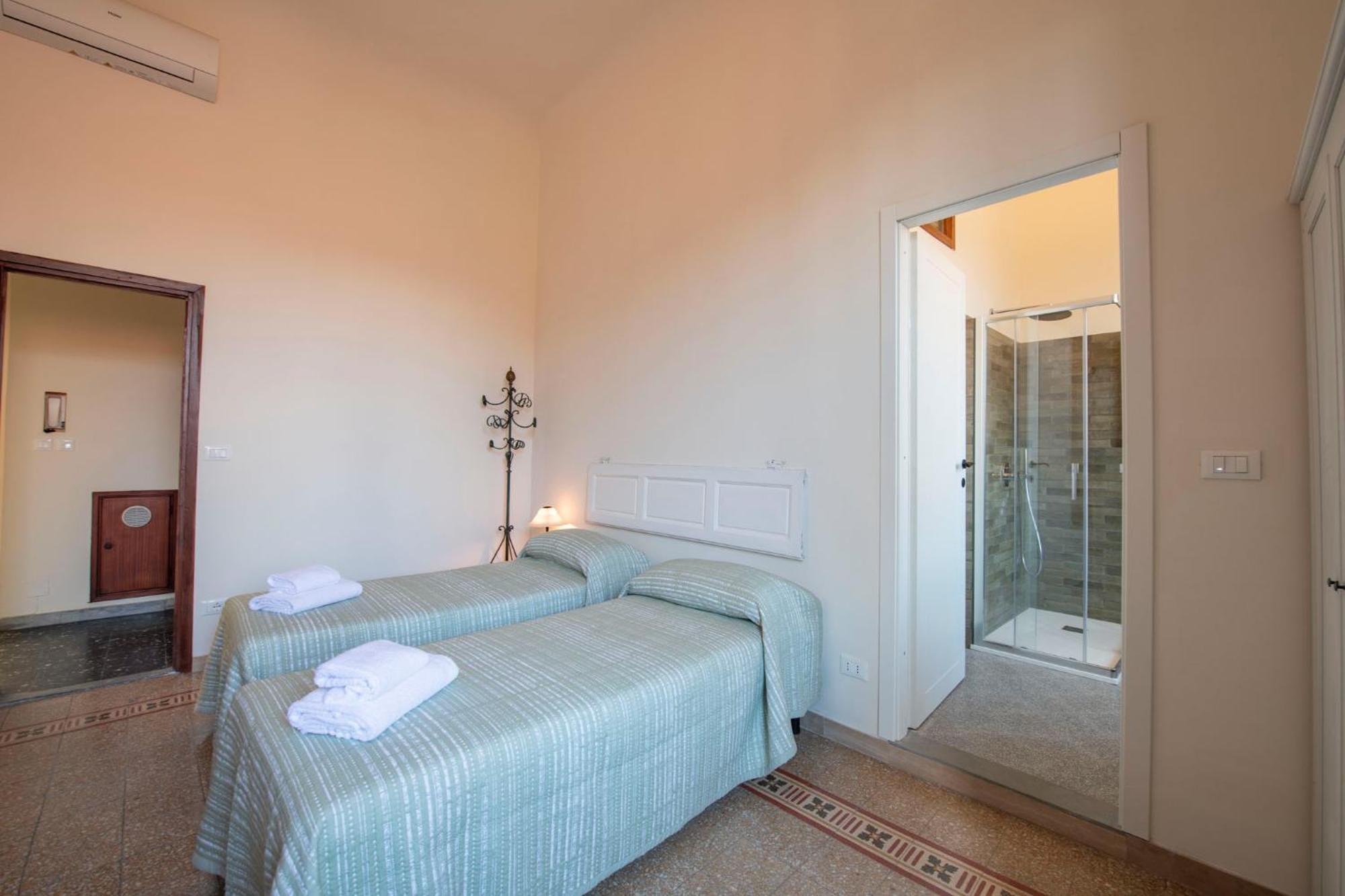 Mamo Florence - Pilastri Terrace ภายนอก รูปภาพ